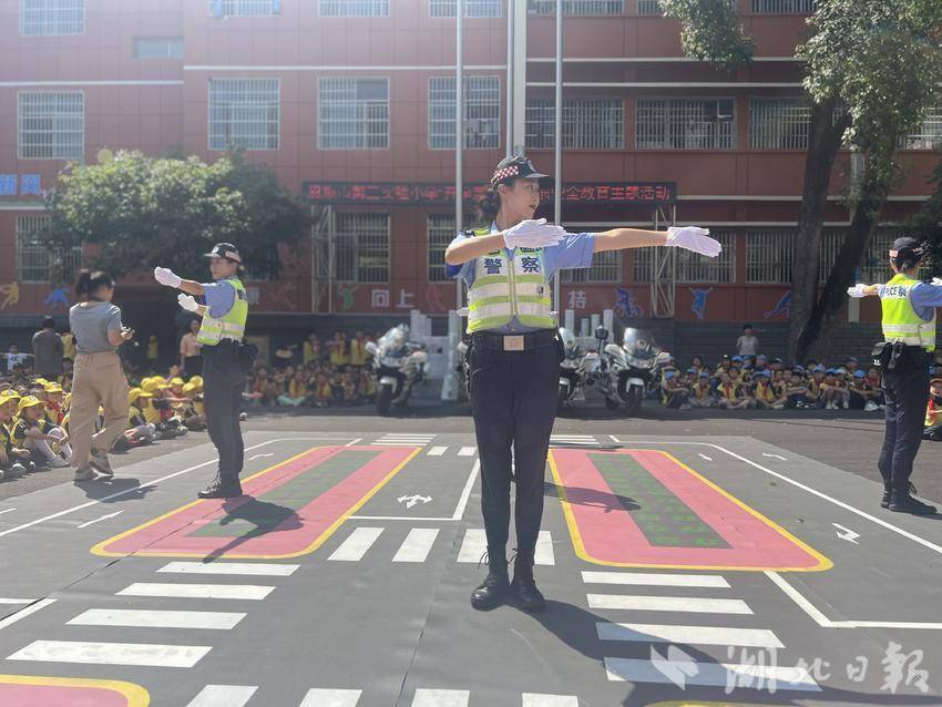 姚记斗地主黄金联赛